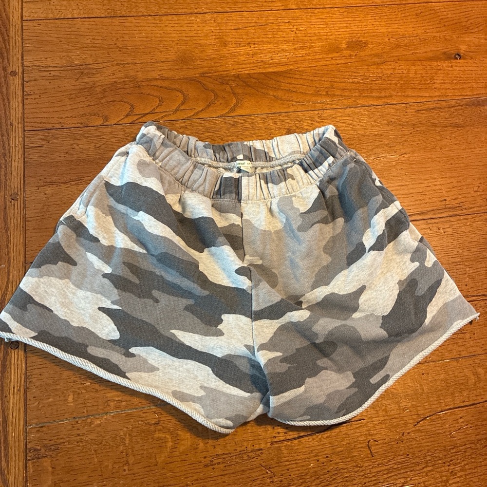Aerie Gray Camo Athletic Shorts
